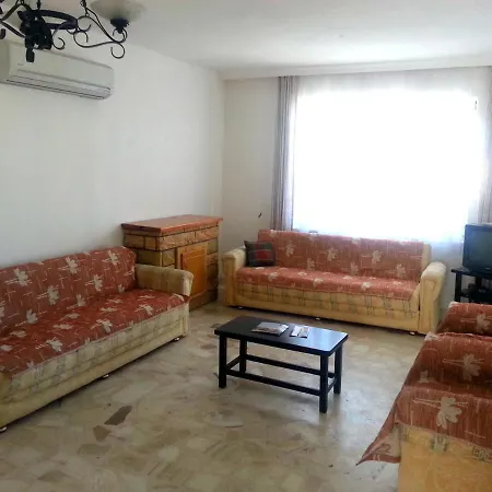 Club Afrodit Tatil Koeyue Altinoluk