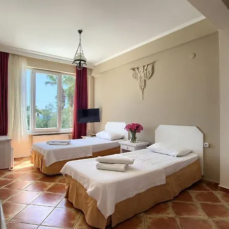 Club Afrodit Tatil Koeyue Resort Altinoluk