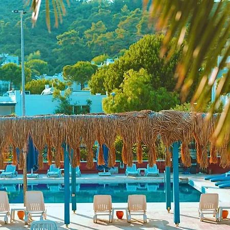 Complex Club Afrodit Tatil Koeyue 3*