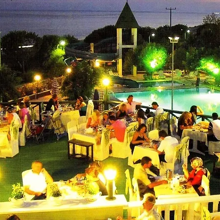Complex Club Afrodit Tatil Koeyue 3*