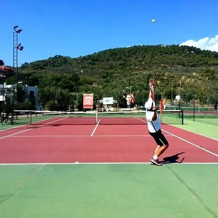 Club Afrodit Tatil Koeyue Altınoluk