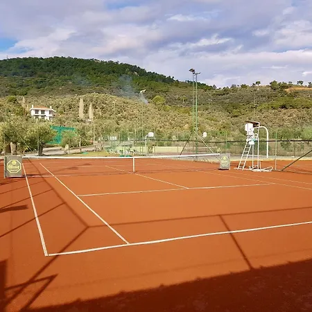 Club Afrodit Tatil Koeyue Altınoluk
