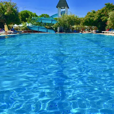 Club Afrodit Tatil Koeyue Resort 3*