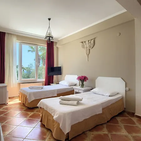 Club Afrodit Tatil Koeyue Resort 3*