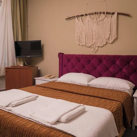 Club Afrodit Tatil Koeyue 3* Altınoluk